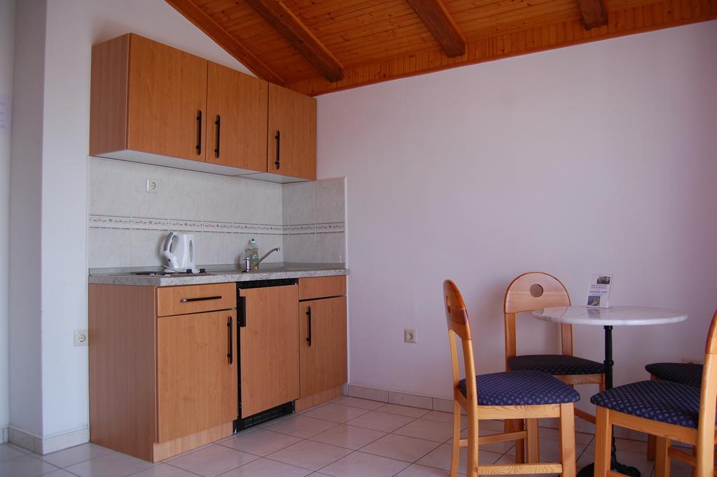 Apartments Bojanic 沃迪切 客房 照片