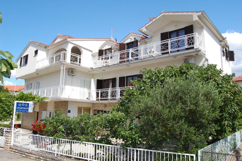 Apartments Bojanic 沃迪切 外观 照片