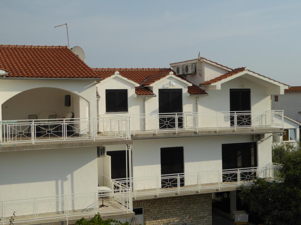 Apartments Bojanic 沃迪切 外观 照片